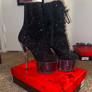 Pleasers exotic heels// BRAND NEW. Never worn!